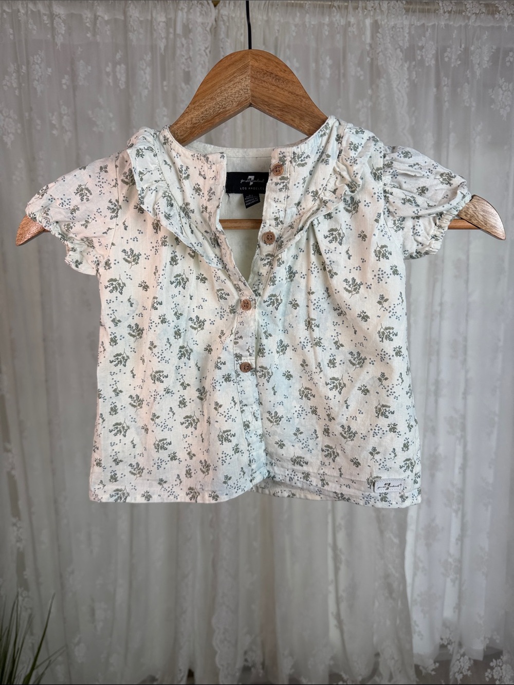 FREE w/ Bundle- 7 For All MankindWhite Floral Button-Front 3T Blouse